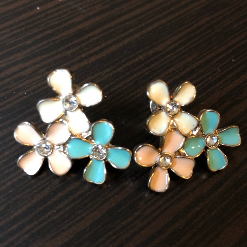 Forever 21 Earrings